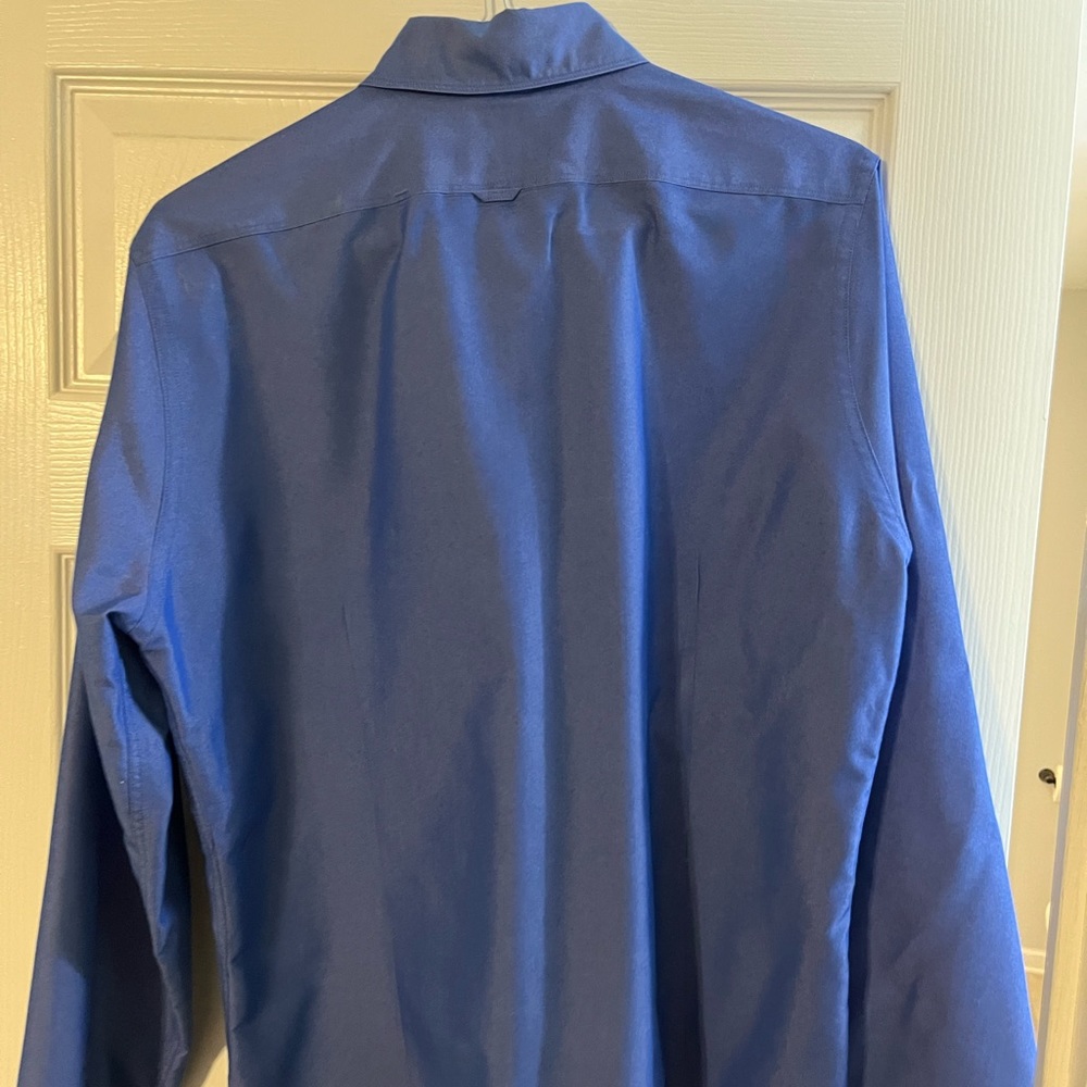 Express Button-up Shirt - Size Large